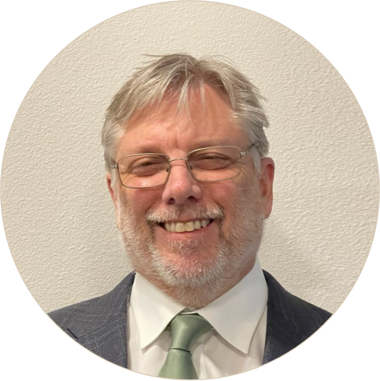 headshot of Doctor Kantor